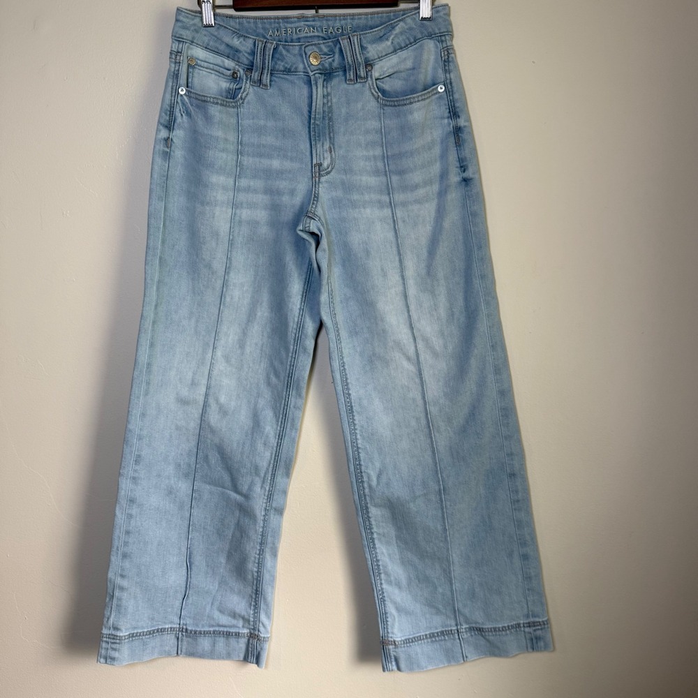 American‎ Eagle Low-Rise Baggy Wide Leg Seam Detail Jeans Size 0 Light Wash